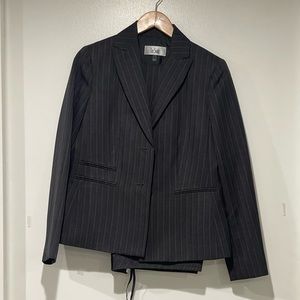 Le Suit Two Piece Pinstriped Suit Size 6